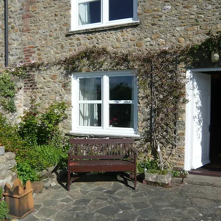 Blacksmiths Hotel